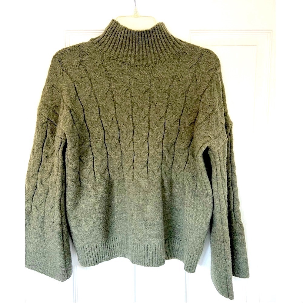 Bell Sleeved Turtle Neck Neck Sweater